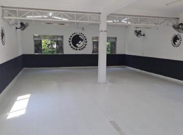 Comercial · 238m² · Loja de rua para venda em Centro, 238m²