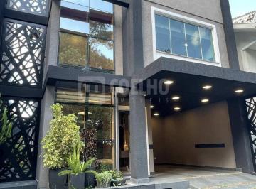 sobrado-em-condominio-a-venda-com-4-quartos-319771512184e8abaf8f1be0dee90bd65cc5.jpeg · Triplex 254m² Alto Padrão com Vista para o Bosque 4 quartos e 2 suítes – Condomínio Recanto das Ando