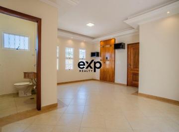 Casa · 178m² · 3 Quartos · 2 Vagas · Casa térrea à venda com 03 quartos sendo 01 suite no Jd. Santa Helena em Valinhos/SP