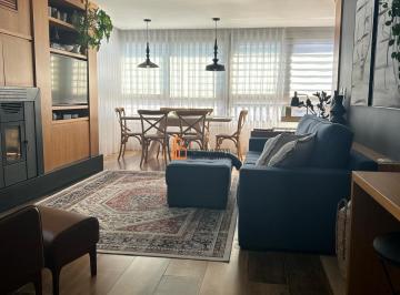 Apartamento · 144m² · 3 Quartos · 2 Vagas · PROCURANDO APTO AMPLO, CONHEÇA ESSA OPORTUNIDADE!