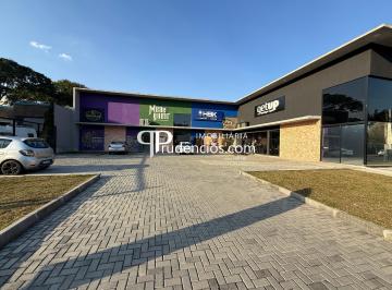 Comercial · 160m² · Excelente Espaço Comercial com 2 banheiros privativos, 160m2 no Bacacheri.