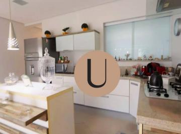 Cozinha · Casa com 3 Suítes, 6 Vagas e Área Gourmet na Vila Prudente