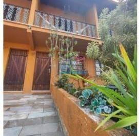 d9b5e23461a7069144d9b41b7585f8b7b2637435 · Casa à venda, 64 m² por R$ 460.000,00 - Carlos Guinle - Teresópolis/RJ