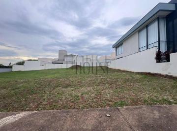 d1e5f1b1d9bc90cfbe3e936b9c57bd1c1dc89e54 · Terreno à venda, 300 m² no Condomínio Chácara Ondina na cidade de Sorocaba/SP.