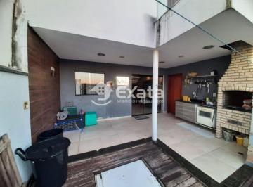 Casa · 150m² · 3 Quartos · 4 Vagas · Casa de luxo com 3 dormitorios e suite no Horto Florestal, Sorocaba