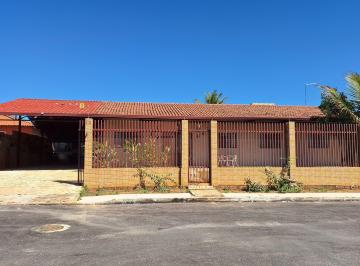 01 · Casa em condomínio fechado/Regularizado