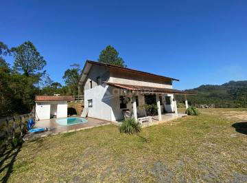 Foto 01 · Chacará a venda em Luiz Alves, mobiliada e com piscina