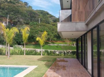 Casa de 3 quartos, Petrópolis · Casa duplex alto padrão, pronta para morar, 3 suítes,  2 vagas - Petrópolis
