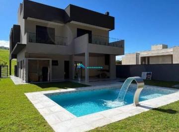 Casa · 297m² · 3 Quartos · 4 Vagas · Casa Nova C/ 3 Suítes, Amplo Quintal com Piscina e Espaço Gourmet, Cond. Alphaville
