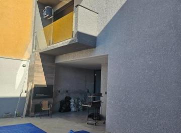 Foto 01 · Casa NOVA com 3 suítes e piscina aquecida para locação em Mogi das Cruzes!