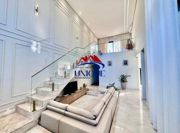 Casa · 410m² · 3 Quartos · 4 Vagas · CASA ESPETACULAR EM MEIO A NATUREZA DENTRO DE CONDOMÍNIO À VENDA EM BOITUVA