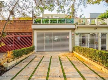 Casa · 231m² · 5 Quartos · 2 Vagas · Casa à venda - no Bosque da Saúde
