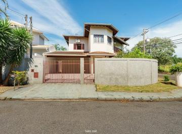 Casa · 287m² · 3 Quartos · 7 Vagas · Casa à venda - no Jardim do Sol