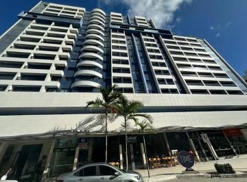 Apartamento · 32m² · 1 Quarto · 1 Vaga · Apartamento Studio Mobiliado com 31m² à venda no Edifício Time na Ponta Verde