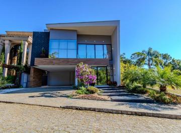 Casa · 447m² · 4 Quartos · 3 Vagas · Linda casa a venda no Haras Rio do Ouro