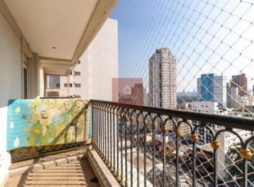 Apartamento · 245m² · 4 Quartos · 4 Vagas · No coração dos Jardins, este apartamento de 245m² une sofisticação e conforto em cada detalhe