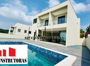 Casa · 254m² · 3 Quartos · 6 Vagas · Casa - AT 500m2 - AC 254m2 - Piscina - 3 Dorm - 3 Suites (1 Com Closet) - Area de Lazer Completa - 6