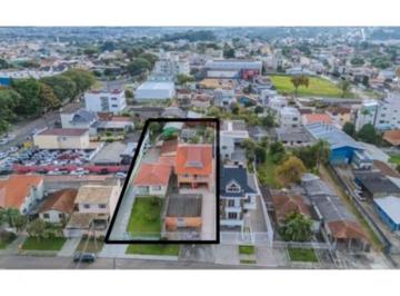 Terreno · 1680m² · Terreno espetacular com 1.680 m² para venda no Portão!