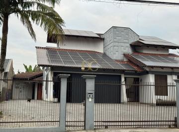 Casa · 241m² · 3 Quartos · 4 Vagas · Sobrado Averbado Anita Garibaldi