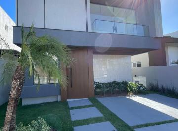Casa · 200m² · 3 Quartos · 2 Vagas · Casa Alto Padrão Sendo 3 Suítes em Abrantes