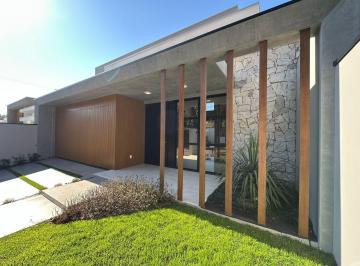 Casa · 208m² · 3 Quartos · 4 Vagas · Casa Alto Padrão em Walville, Chapecó/SC
