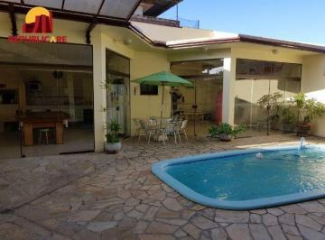 Casa · 372m² · 3 Quartos · 5 Vagas · Casa à venda - em Sarandi
