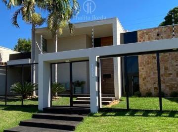 Casa · 235m² · 3 Quartos · 2 Vagas · Casa Térrea em Centro, Bela Vista/MS