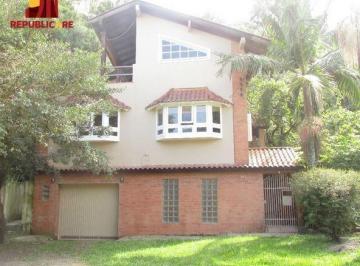 Casa · 330m² · 2 Quartos · 3 Vagas · Linda casa em Belém Novo