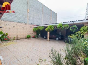 Casa · 182m² · 2 Quartos · 2 Vagas · Casa com 2 dormitórios no bairro Sarandi, Porto Alegre