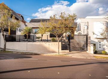 Casa · 230m² · 5 Quartos · 6 Vagas · Casa Comercial para Alugar no Batel – Visibilida