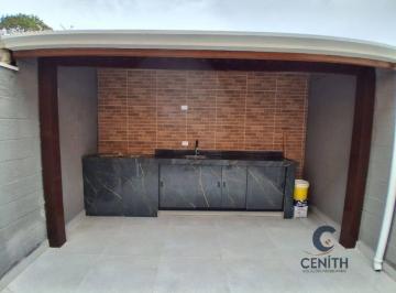 Casa · 70m² · 2 Quartos · 3 Vagas · Casa reformada com 2 dormitórios, em condomínio com muito lazer!
