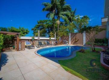 Casa · 614m² · 4 Quartos · 4 Vagas · Incrível Casa com 4 suítes, 385 m² no coração da Granja Viana!
