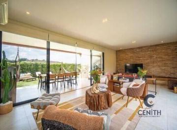 Casa · 1000m² · 3 Quartos · 5 Vagas · Charmosa Casa com living integrado, gourmet, piscina e churrasqueira! 261m²