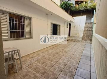 Casa · 200m² · 2 Quartos · 2 Vagas · Bela casa 2 dormitorios,2 banheiros, 2 vagas no Jardim Paraiso