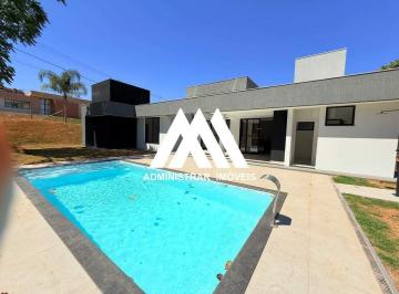 Casa · 1266m² · 3 Quartos · 2 Vagas · Casa de condomínio á venda de 1266m², 03 quartos sendo 01 suíte em Igarapé MG!