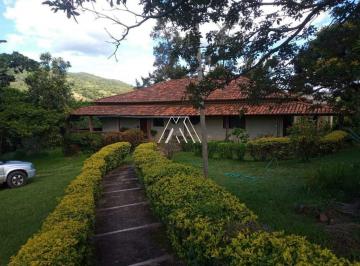 Fazenda á venda de 33,04 hectares com 03 quartos no Distrito de Pará de Minas MG · Fazenda á venda de 33,04 hectares com 03 quartos no Distrito de Pará de Minas MG