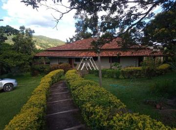 Fazenda á venda de 33,04 hectares com 03 quartos no Distrito de Pará de Minas MG · Fazenda á venda de 33,04 hectares com 03 quartos no Distrito de Pará de Minas MG