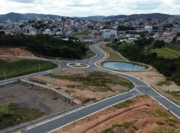 Terreno · 312m² · Lote no Monte Carlo, lotes próximo ao Centro.