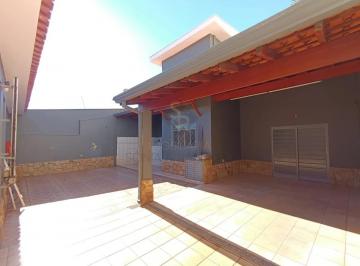 Casa · 132m² · 3 Quartos · 2 Vagas · Casa sobrado para alugar com 140,62m² de área construída e 03 quartos, sendo 01 suíte no bairro Vila