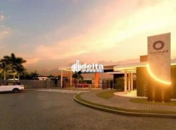 Terreno · 275m² · Terreno no Condomínio Residencial Boulevard Umuarama disponível em Uberlândia MG