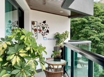 Apartamento · 199m² · 4 Quartos · 4 Vagas · Compre seu Apartamento na Rua Frederico Von Martius com 199m² 4 Dormitórios - 2 Suítes - 4 Vagas