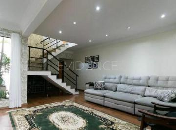 Casa · 186m² · 3 Quartos · 4 Vagas · Sobrado para locação no bairro Jardim Têxtil