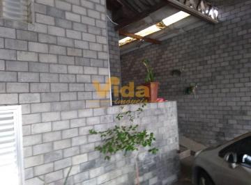 Casa · 244m² · 4 Quartos · 3 Vagas · Casa á venda, Quitaúna, 04 quartos.
