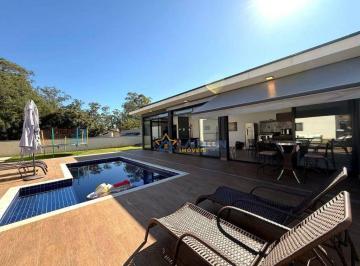 ada1455b40222cf6911245192c23c4eebb26fdf2 · Casa Térrea à Venda em Condomínio de Alto Padrão em Atibaia – 3 Suítes, Piscina e Lazer Completo