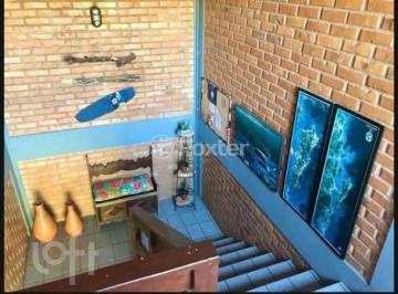 2d371676 · Casa, 4 dormitórios, 288 m², em Lagoa da Conceição