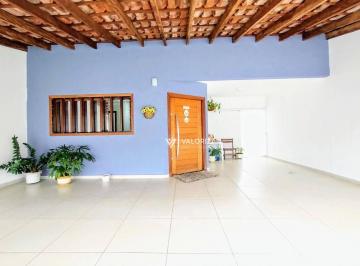 1c20d6a96197260e0d5026e07fff1fe4cf14ab3a · Casa com 3 quartos, sendo 1 suíte à venda, 134 m² por R$ 435.000 - Jardim Maria Antônia Prado - Soro