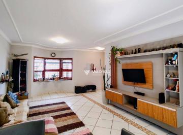 c734610e9a583a07ffd2a05324ca4834d1eb9844 · Casa com 3 dormitórios à venda, 214 m² por R$ 750.000,00 - Jardim Simus - Sorocaba/SP