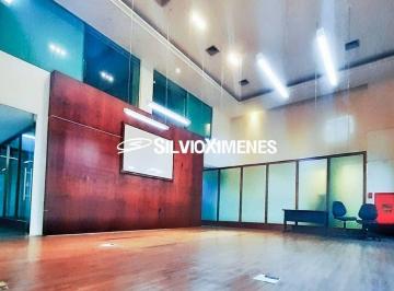 Comercial · 600m² · 4 Vagas · Comercial › Loja no Funcionários com 600,00 (M²), 4 vagas para Aluguel