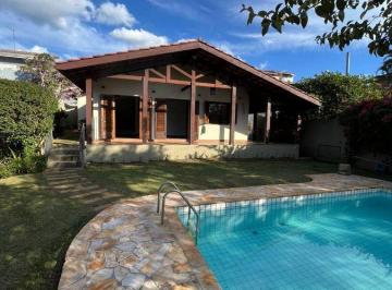 Casa · 289m² · 4 Quartos · 2 Vagas · Linda casa com ótima localização Jardim Santa Barbará á venda