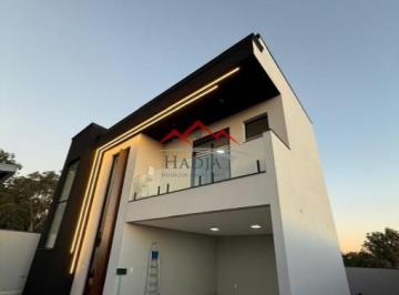 Foto 01 · Casa moderna a venda de 3 dormitórios em Jundiaí